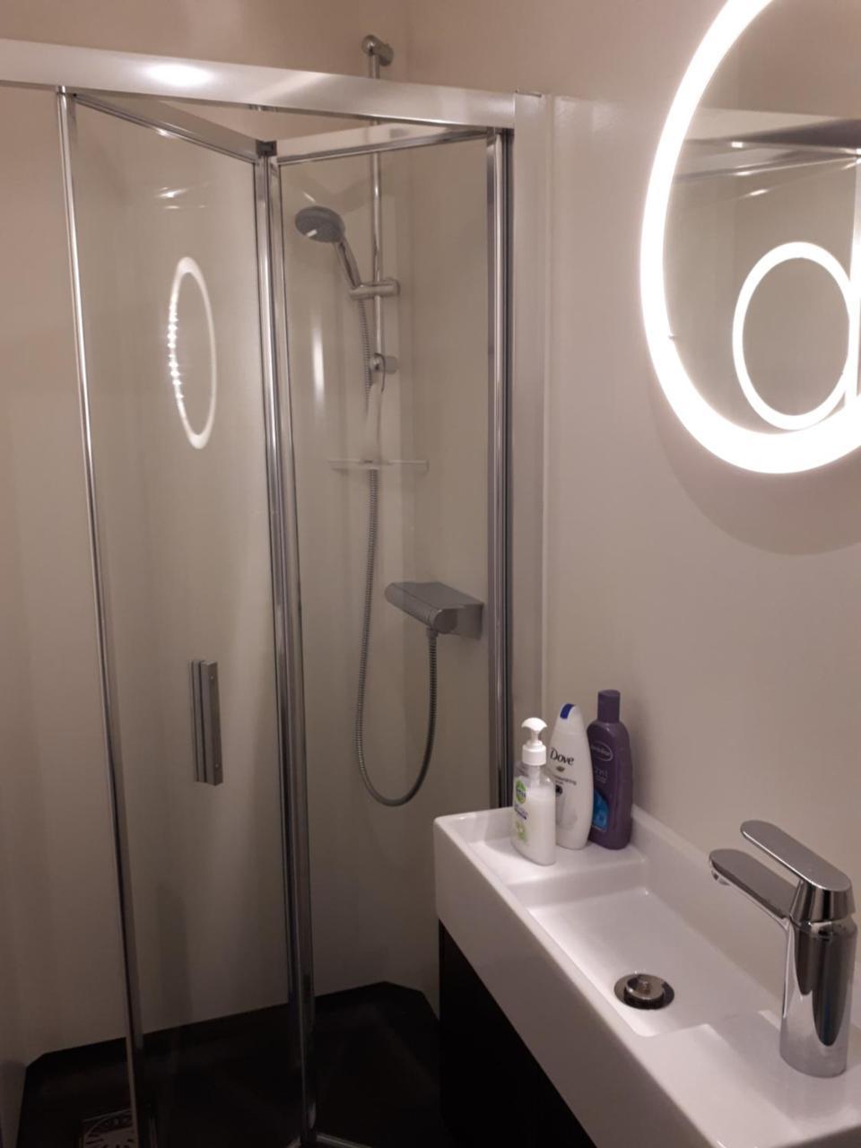 Rooms On Water Ρότερνταμ Εξωτερικό φωτογραφία